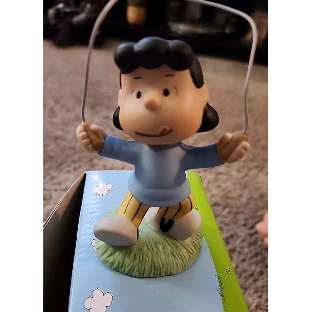 Westland Giftware Peanuts Collection Lucy Jumping Rope Figurine #8217 With Box - Picture 5 of 11